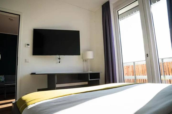 Hotel für 4 Personen, mit Balkon und Terrasse sowie Ausblick in Elbe-Börde-Heide - 4