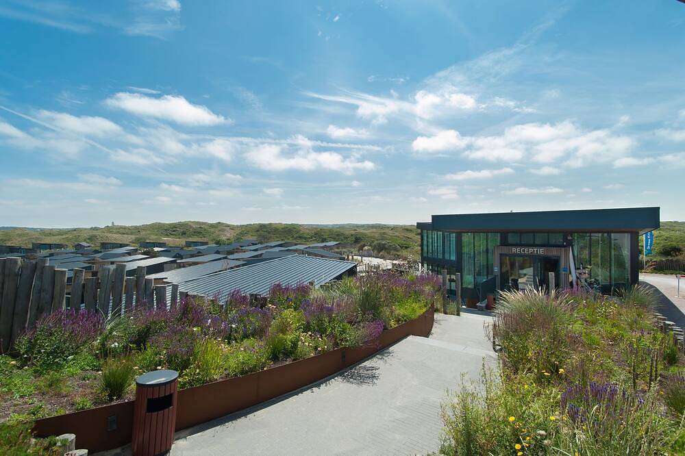 Komfortable Lodge mit Kombimikrowellein Bloemendaal in Overveen, Nationaal Park Zuid-Kennemerland