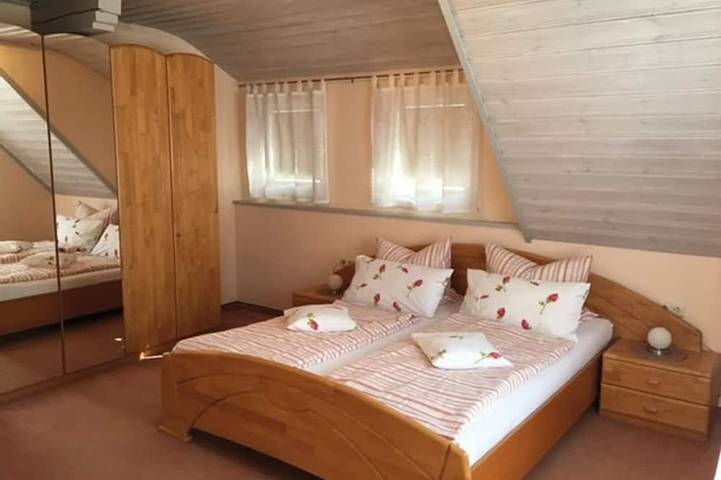 Ferienhaus für 6 Personen, mit Balkon und Garten in Wiesenttal - 2