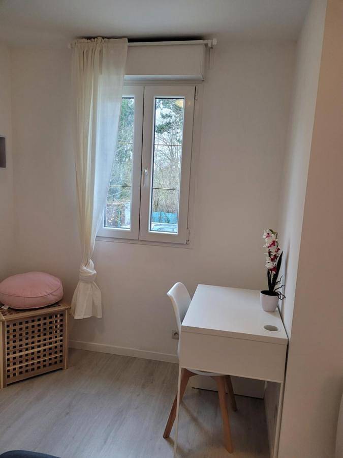 Gîte pour 4 personnes, avec balcon à Survilliers - 2