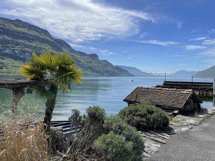 Gîte pour 15 personnes, avec terrasse dans Lac du Bourget - 3