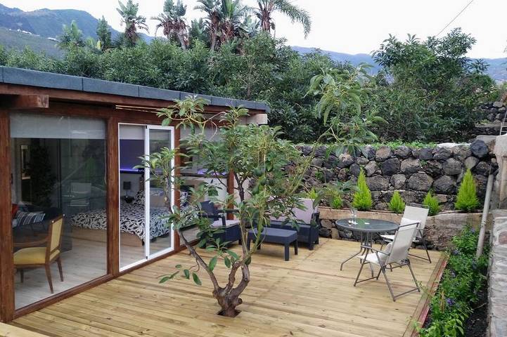 Gîte pour 3 personnes, avec Terrasse et Jardin