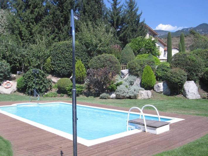 Maison d’hôte pour 12 personnes, avec Terrasse et Jardin ainsi que Piscine et Vue