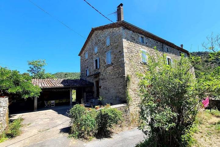 Maison de vacances pour 16 personnes, avec terrasse et jardin