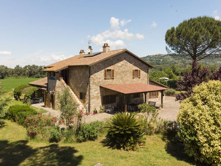 Casa vacanza per 8 persone, con terrazza a Orte