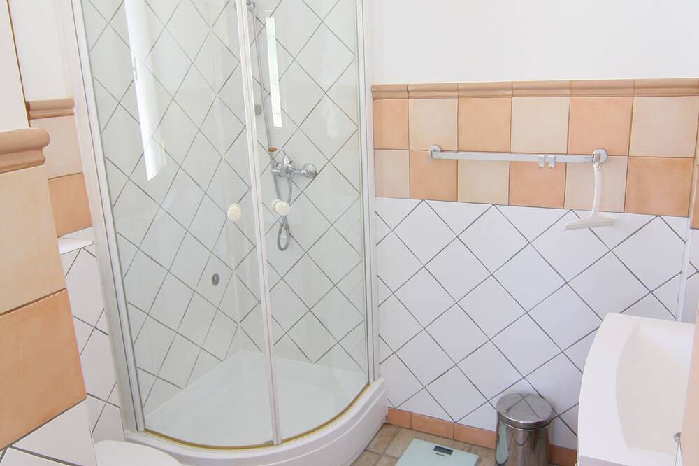 House in Provence - ideal for families in Esparron-de-Verdon, Verdon Regional Natural Park