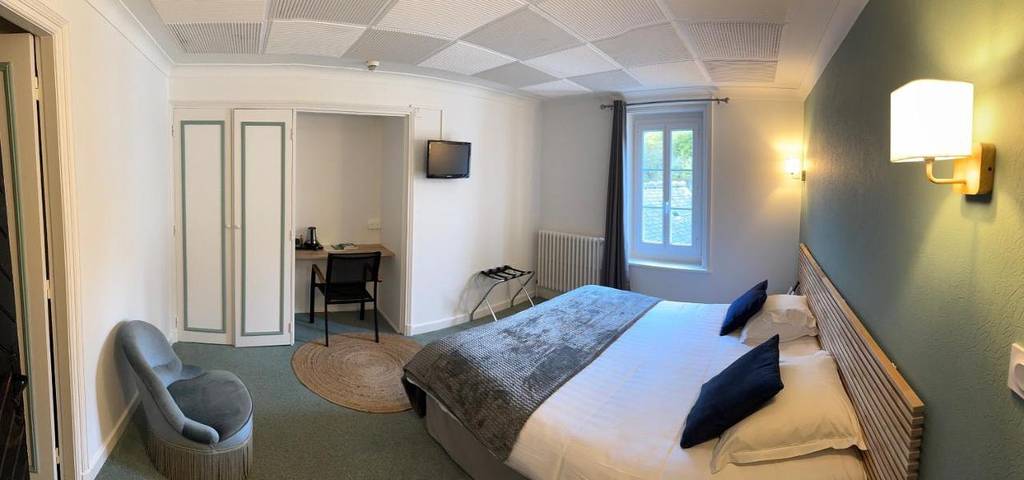 Hôtel pour 2 personnes, avec terrasse, animaux acceptés à Quintin - 3