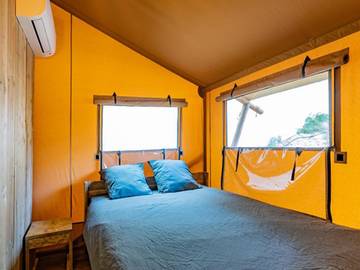 Camping pour 4 Personnes dans Saint-Pierre-Lafeuille, Quercy, Photo 4
