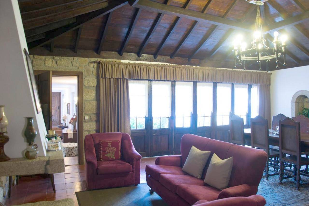Casa De Santa Comba in Cabeceiras de Basto (Cidade), Distrito de Braga