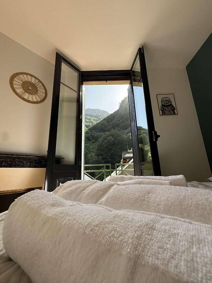 Gîte pour 6 personnes, avec vue et balcon à Gavarnie - 4