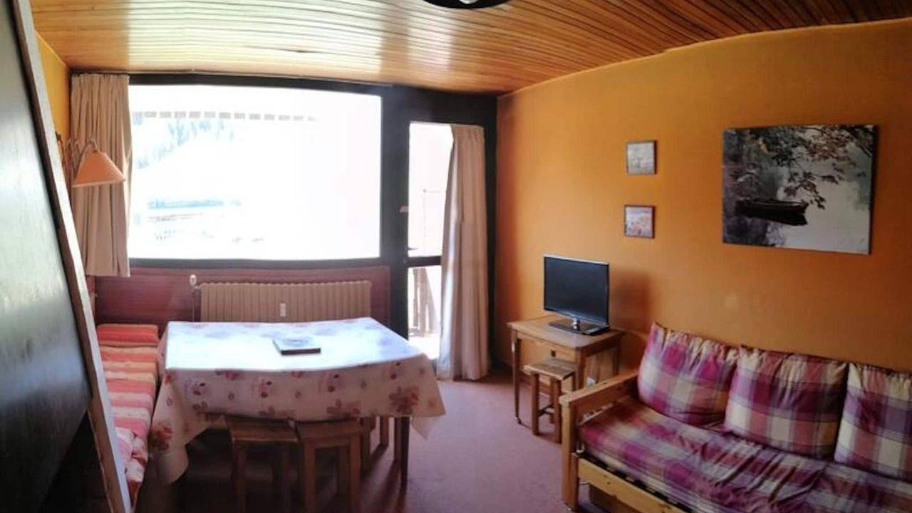 Entire holiday apartment, Ferienwohnung für 6 Personen (42 m²) in Praloup in Pra-Loup, Uvernet-Fours