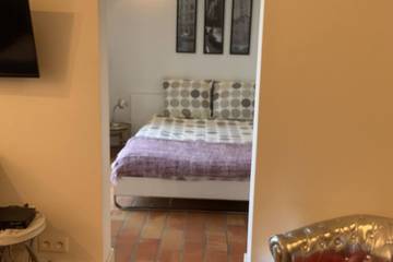 Apartment for 2 People in Aix-en-Provence, Aix-en-Provence region, Photo 2