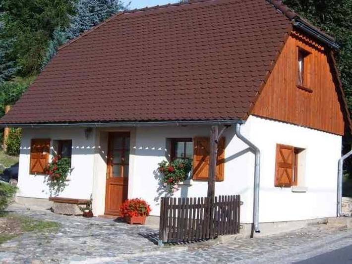 Ferienwohnung für 4 Personen, mit Terrasse und Garten im Zittauer Gebirge