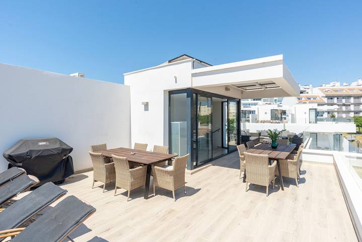 Apartamento para 7 personas, con jardín y balcón en Myramar