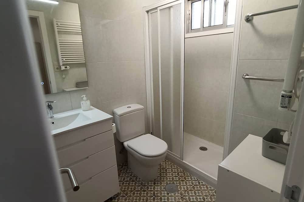 Entire apartment, Centrally located apartment, recently renovated. Garage in Vigo, Rías Baixas