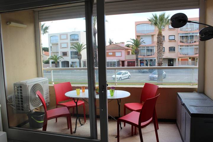 Gîte pour 4 personnes, avec terrasse, animaux acceptés dans Plage Maillol