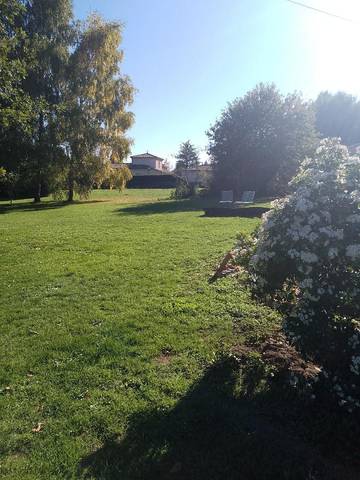 Location de vacances pour 2 personnes, avec vue et jardin, animaux acceptés à Busserolles