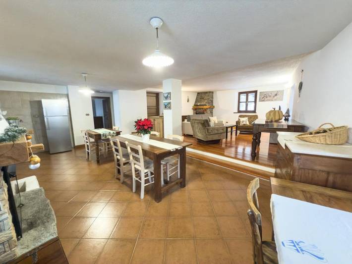 Appartement de vacances pour 4 personnes, avec Balcon et Terrasse ainsi que Jardin et Vue