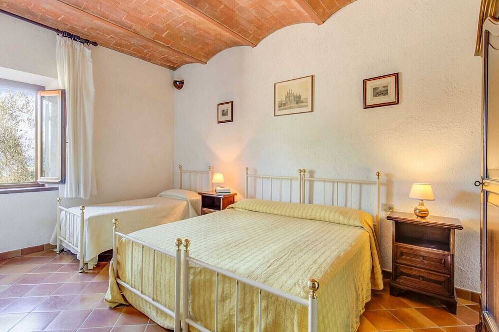 Gemütliches Bauernhaus mit Pool in Varna (Toskana), Gambassi Terme