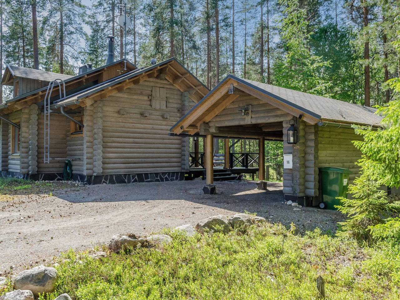 Pyöröpirtti in Loma-Koli, Pielinen