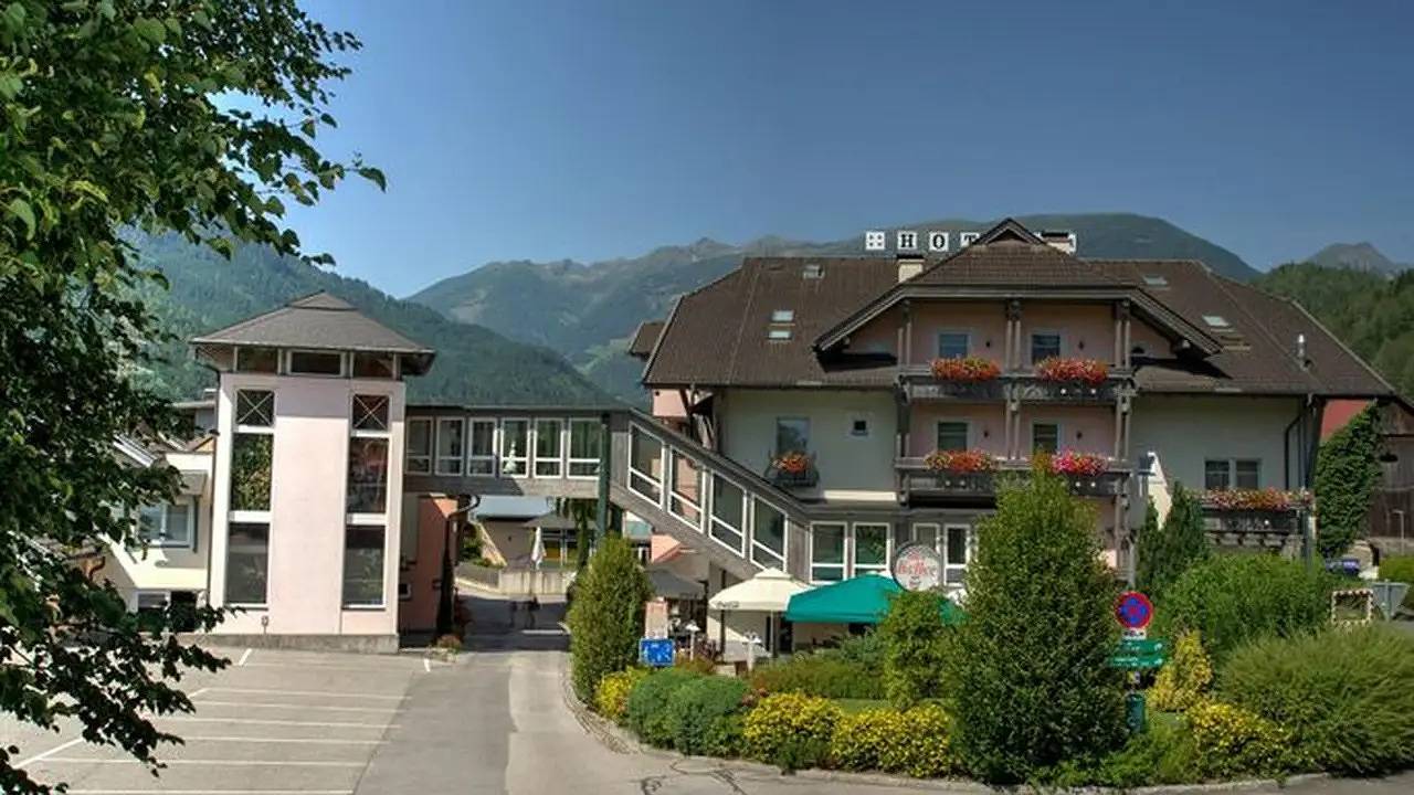 Doppelzimmer für 2 Personen (15 m²) in Flattach in Flattach, Bezirk Spittal an der Drau