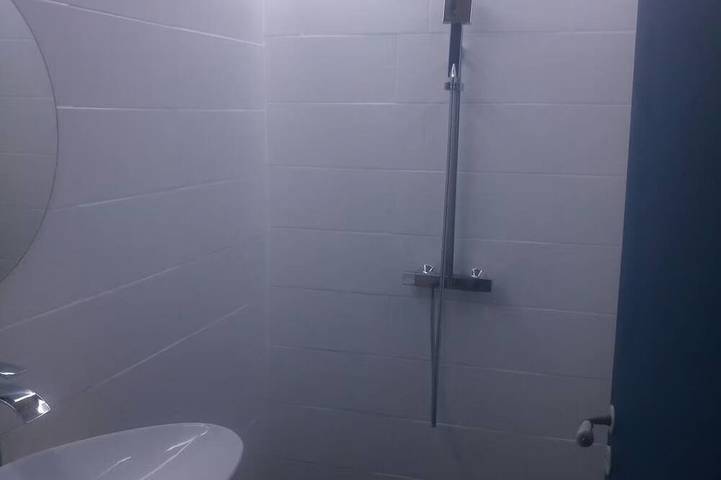 Gîte pour 15 personnes, avec piscine dans Lac d'Aydat - 4