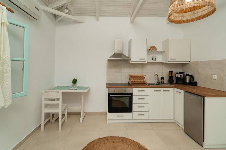 Bungalow für 4 Personen, mit Garten und Terrasse sowie Ausblick auf den Peloponnes - 3