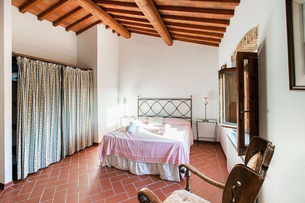 Rifugio toscano con piscina in San Casciano in Val di Pesa, Chianti