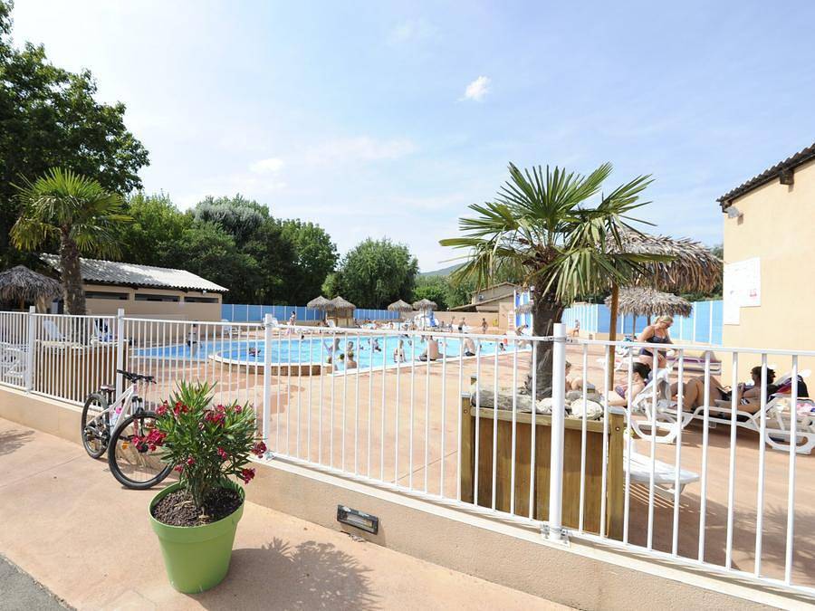 Camping Paradis du Viaduc - Safarizelt 4 personen - Coco sweet 2 Zimmer 4 Personen in Millau, Parc naturel régional des Grands Causses