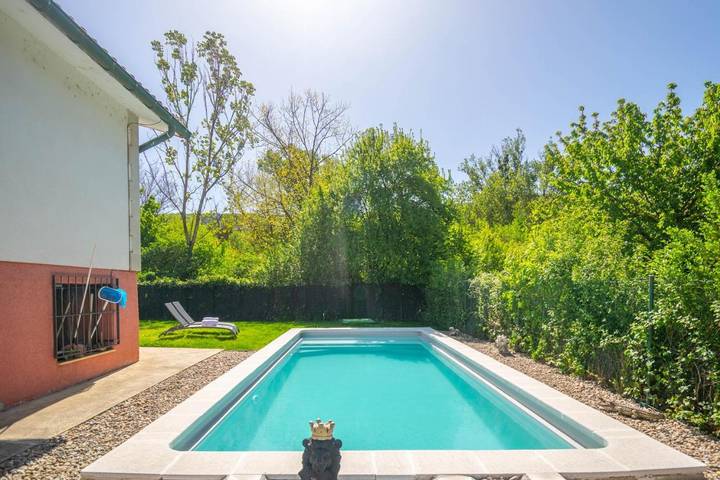 Casa de vacaciones para 8 personas, con piscina además de vistas y jardín en Navarra - 4