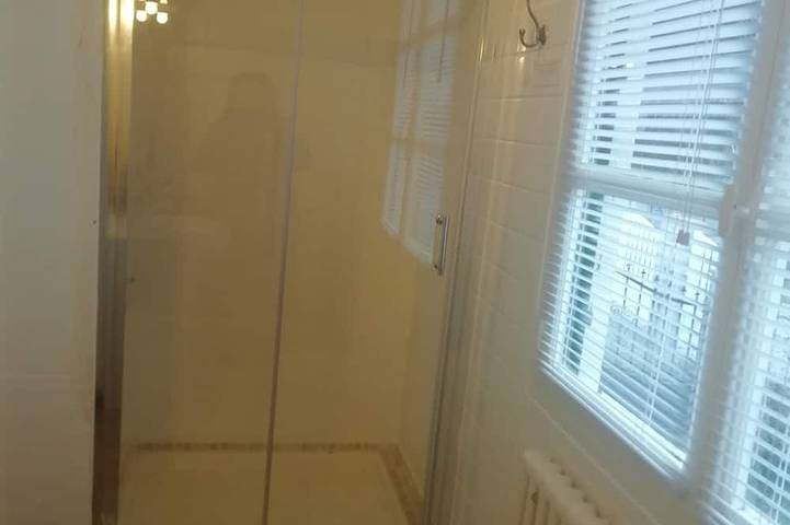 Gîte pour 4 personnes, avec piscine ainsi que jardin et balcon à Casteil - 4