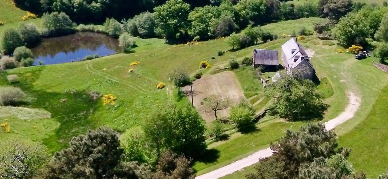 Four-Bedroom House in Florentin-la-Capelle, Parc naturel régional de l'Aubrac