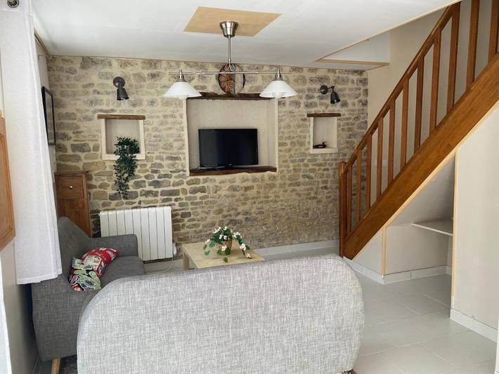 Gîte pour 4 personnes, avec terrasse à Formigny