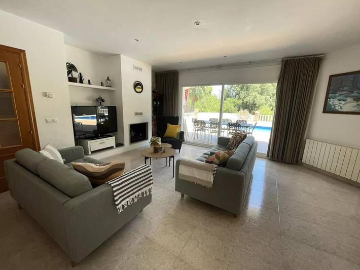 Casa rural para 8 personas, con Balcón además de Terraza y Jardín en Pals - 4