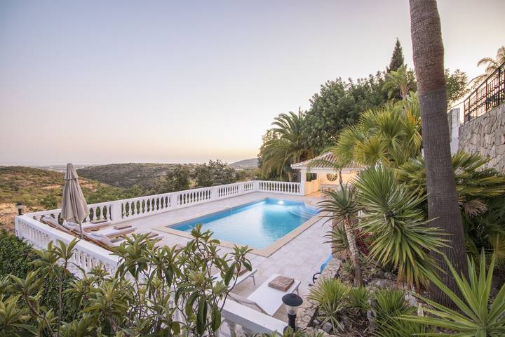 Ferienhaus für 10 Personen, mit Garten