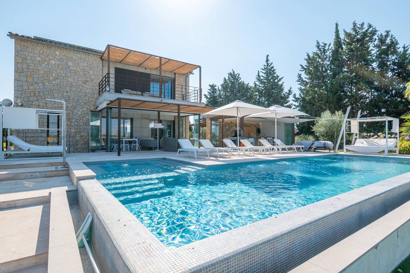 Elegante und moderne Villa Son Set mit beheiztem Pool, Fußballfeld, Wlan und Klimaanlage in Inca, Mallorca Inselmitte