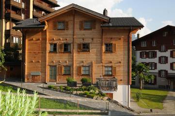 Chambre d’hôte pour 2 personnes, avec terrasse et vue à Lauterbrunnen