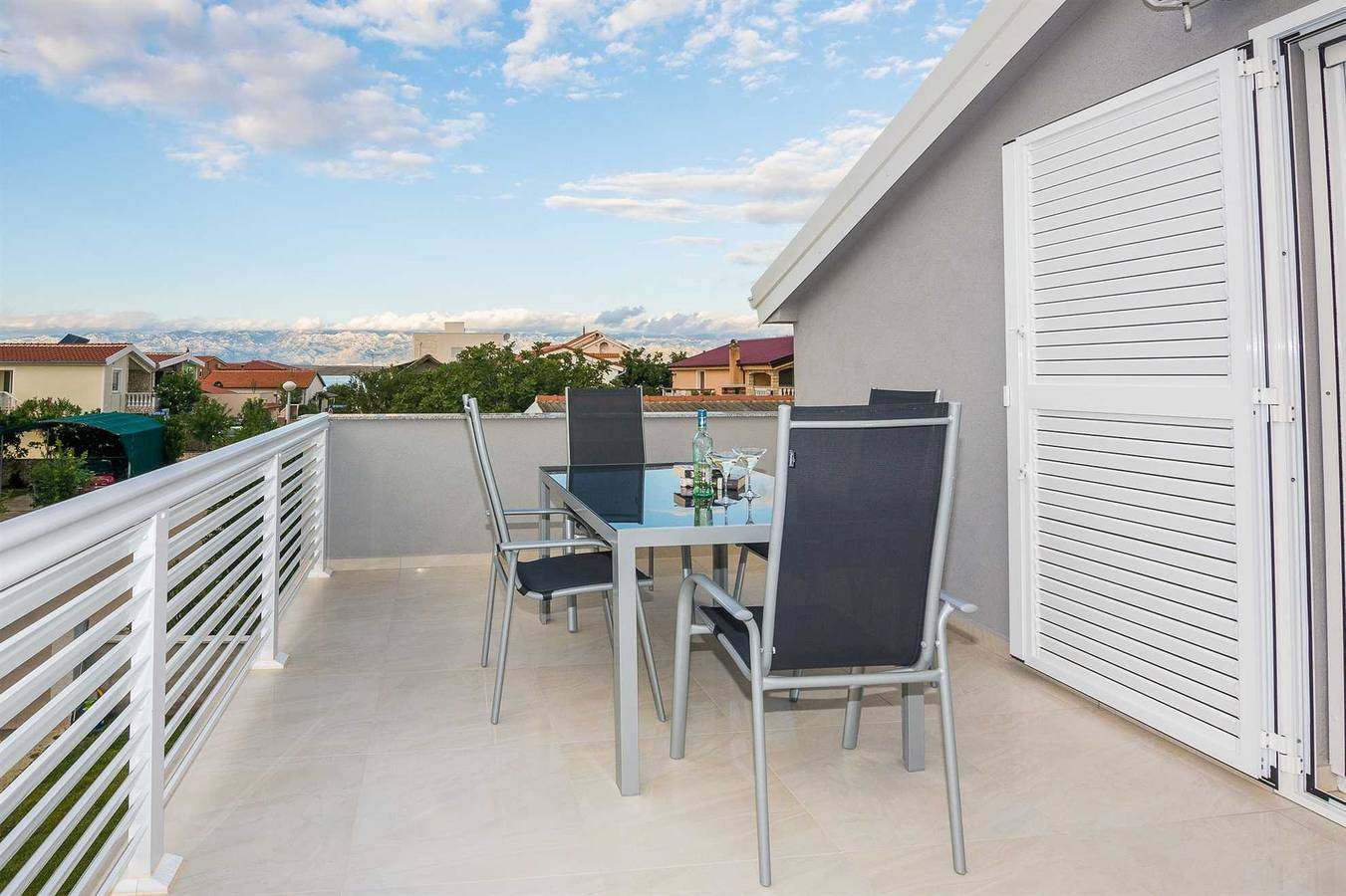 Appartamento vacanze a Vir a partire da 84€ a notte