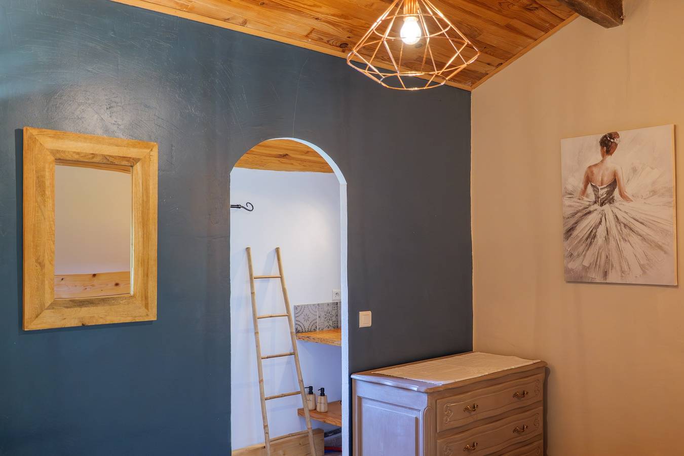 Gastenkamer 'Les Terrasses de Collanges' met bergzicht en wifi, foto 15