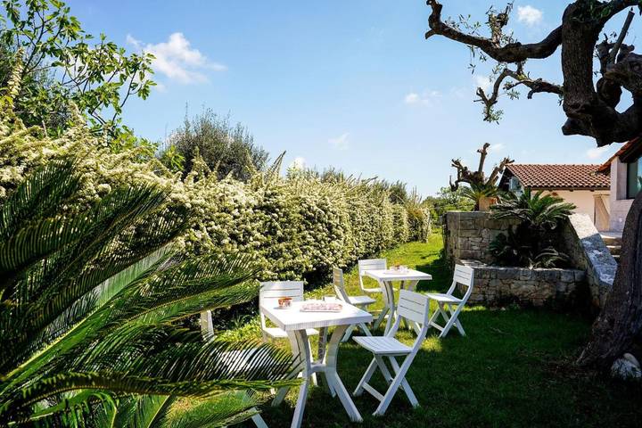 Location de vacances pour 2 personnes, avec jardin à Castellana Grotte - 2