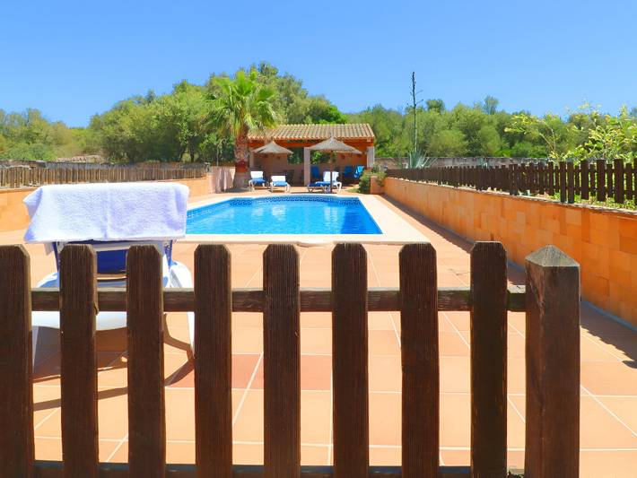 Gîte pour 10 personnes, avec terrasse et jardin, animaux acceptés à Majorque - 3