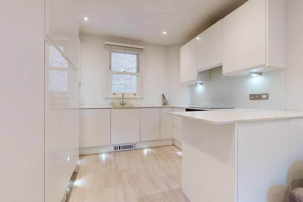 The London Lodge - 1 bed duplex apt in London, South East England