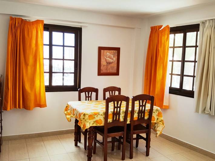 Entire holiday apartment, Live Los Cristianos Habana Avenue in Playa de las Américas, Arona