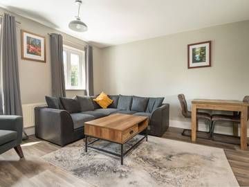 Glamping for 4 People in Winnersh, Berkshire, Photo 2