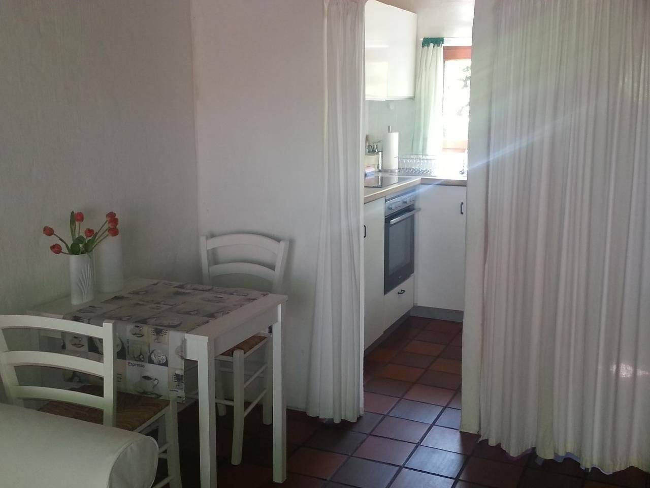 Ganze Wohnung, Große Ferienwohnung mit Garten, Grill und Terrasse in Wiefelstede, Ammerland