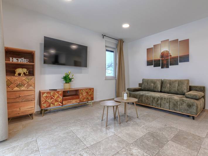 Ferienhaus für 8 Personen, mit Terrasse und Pool sowie Garten in Umag und Umgebung - 4