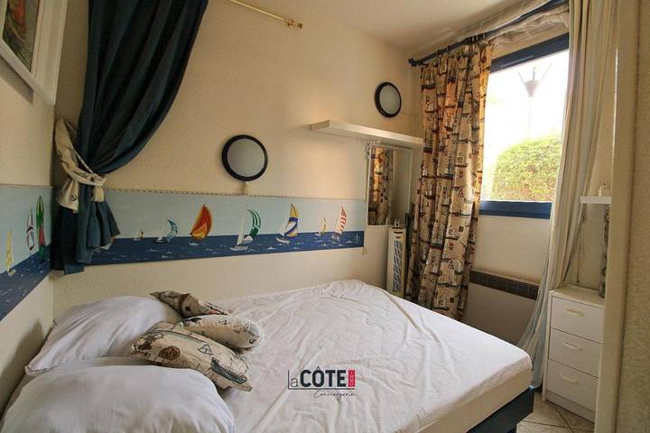 Gîte pour 4 personnes, avec Terrasse et Vue dans Calanque de Cap Rousset - 2