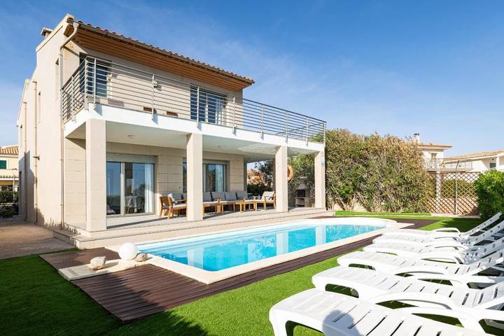 Casa de vacaciones para 8 personas, con balcón además de jardín y piscina - 1