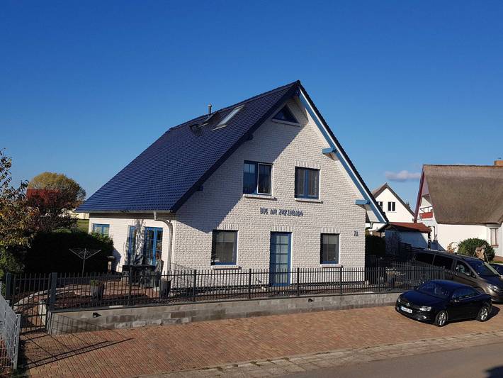 Ferienwohnung für 3 Personen, mit Garten und Terrasse, mit Haustier in Zempin