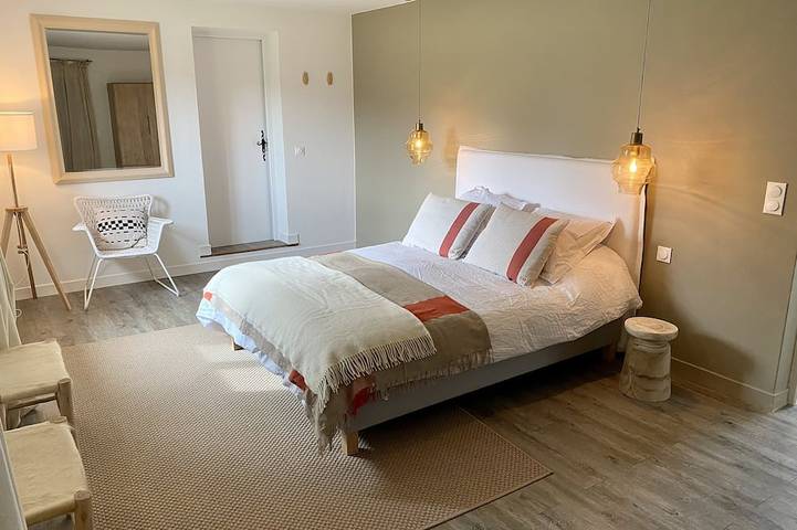 Location de vacances pour 10 personnes, avec jardin et terrasse à Fons-sur-Lussan - 2